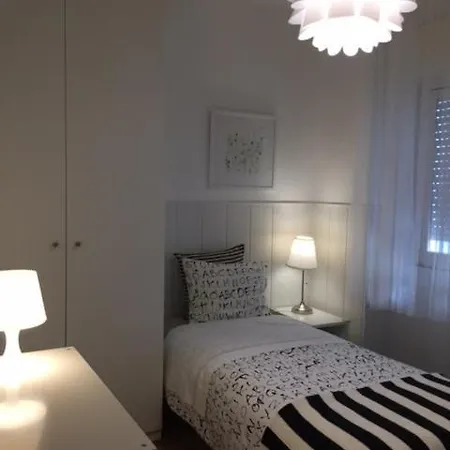 Fantastic 2 Bedrooms In Campolide - Rc *